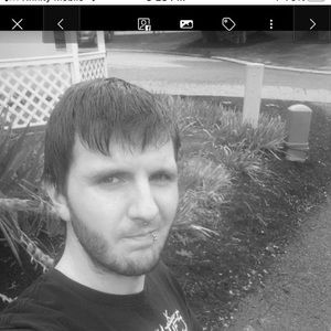 Meet your Posher, Zachary